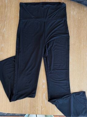 Hatch Black Maternity Leggings with Fold-Over Waistband